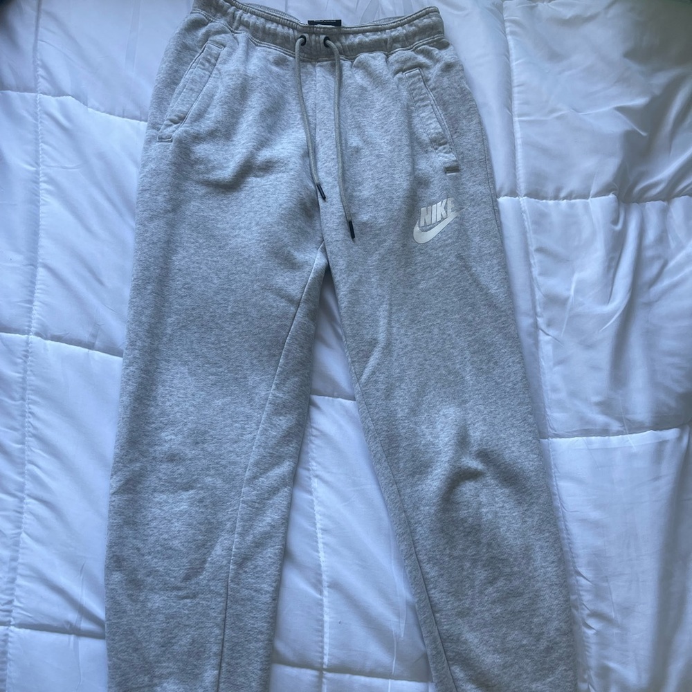 Grey Nike sweatpants